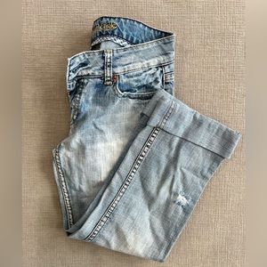 American Eagle Jean Capri’s